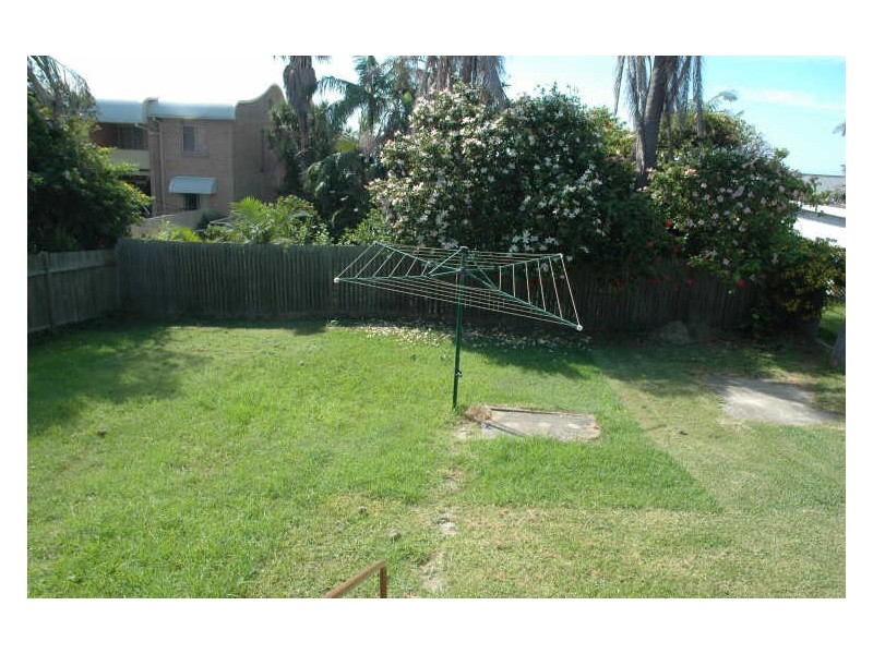 16 Farnell Street, Curl Curl NSW 2096