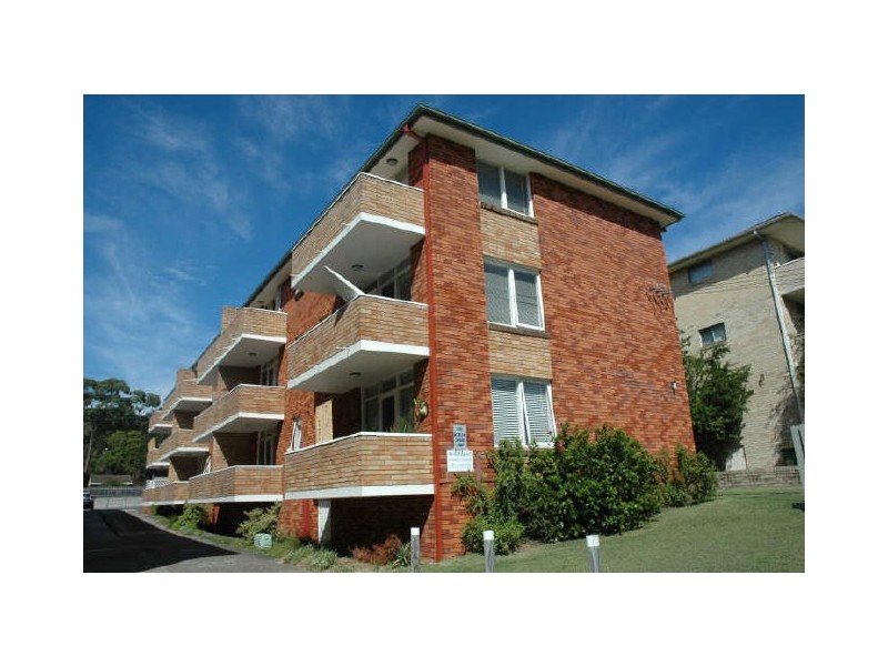 2/89 Pacific Parade, Dee Why NSW 2099