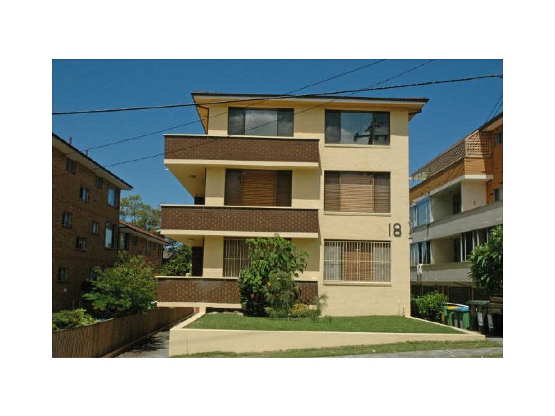 5/18 Wheeler Parade, Dee Why NSW 2099