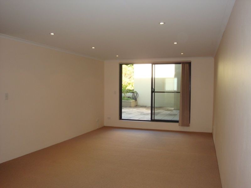 2/41 Delmar Parade, Dee Why NSW 2099