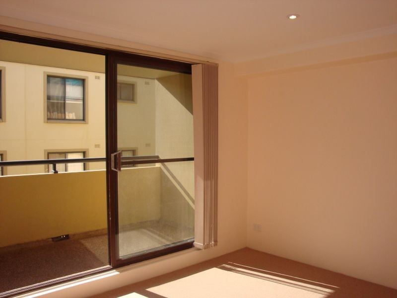 2/41 Delmar Parade, Dee Why NSW 2099