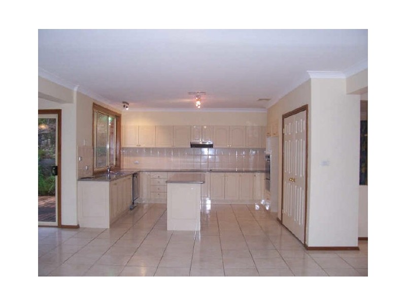 3 Finch Place, Davidson NSW 2085