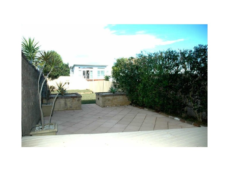 27A Headland Road, North Curl Curl NSW 2099