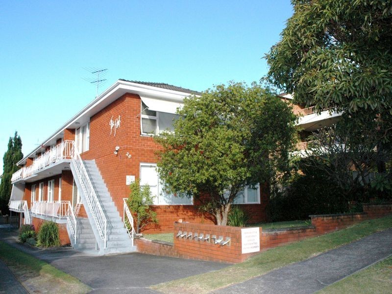 2/28 Wheeler Parade, Dee Why NSW 2099