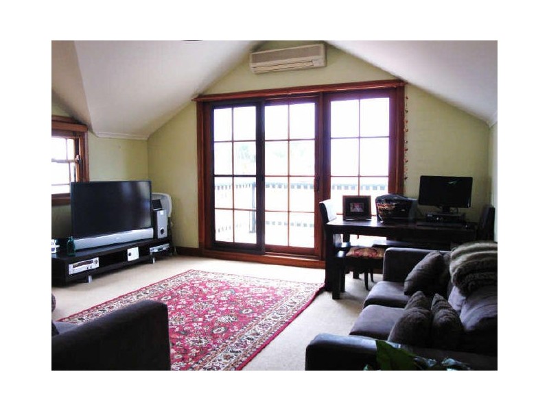 2/64 Pitt Road, North Curl Curl NSW 2099