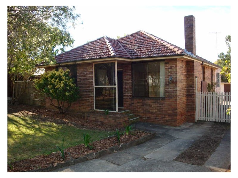 4 Crete Street, Narraweena NSW 2099