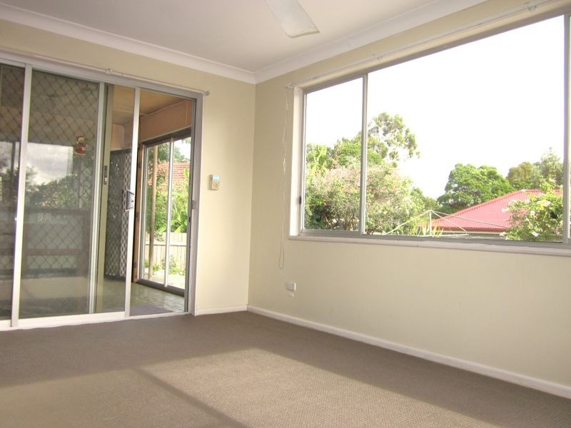 4 Crete Street, Narraweena NSW 2099