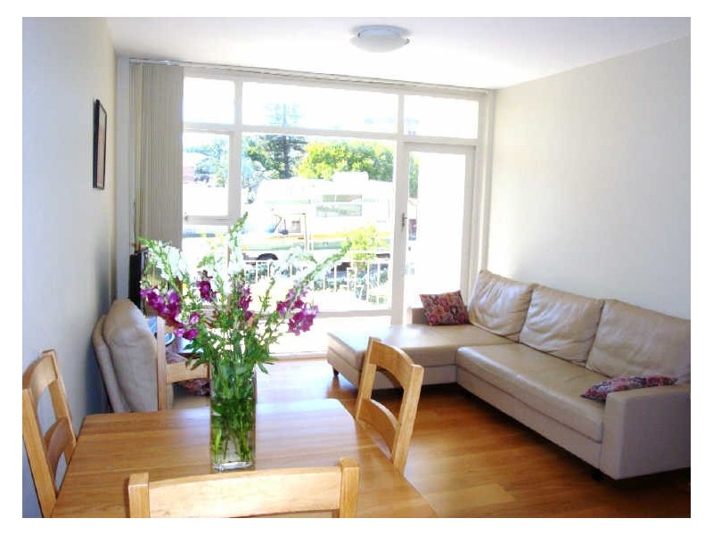 1/147 Pacific Parade, Dee Why NSW 2099