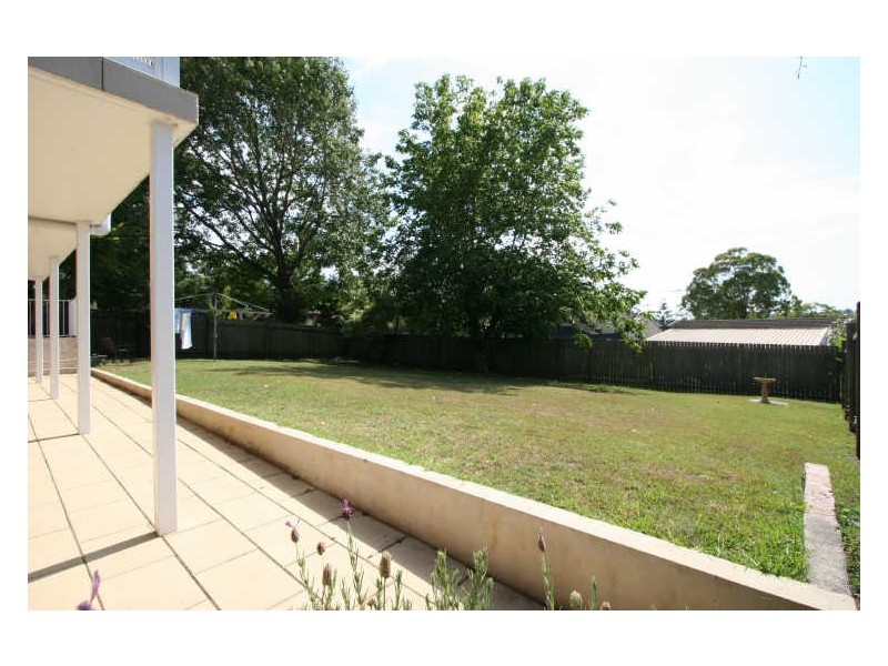 18 Dundilla Road, Frenchs Forest NSW 2086