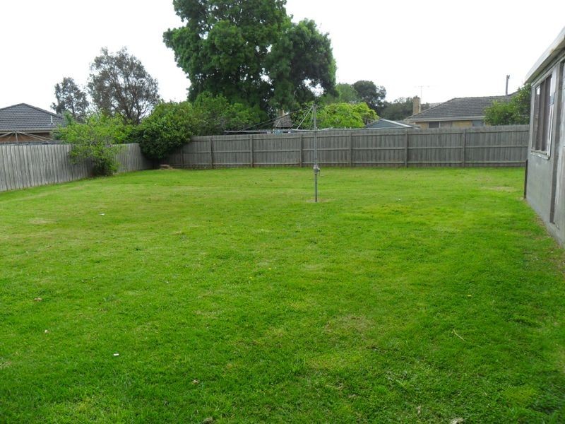 60 Fintonia Road, Noble Park VIC 3174