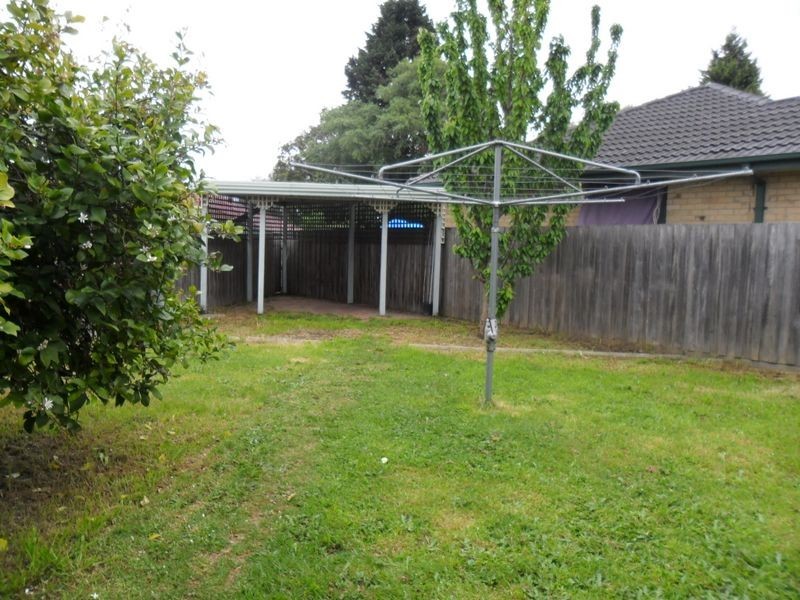 11 Mark Court, Noble Park VIC 3174