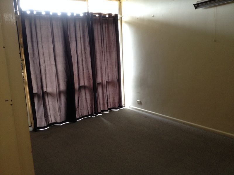 2/13 Larbert Road, Noble Park VIC 3174