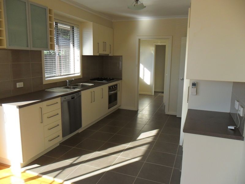 1/32 Parkinson Street, Mount Waverley VIC 3149