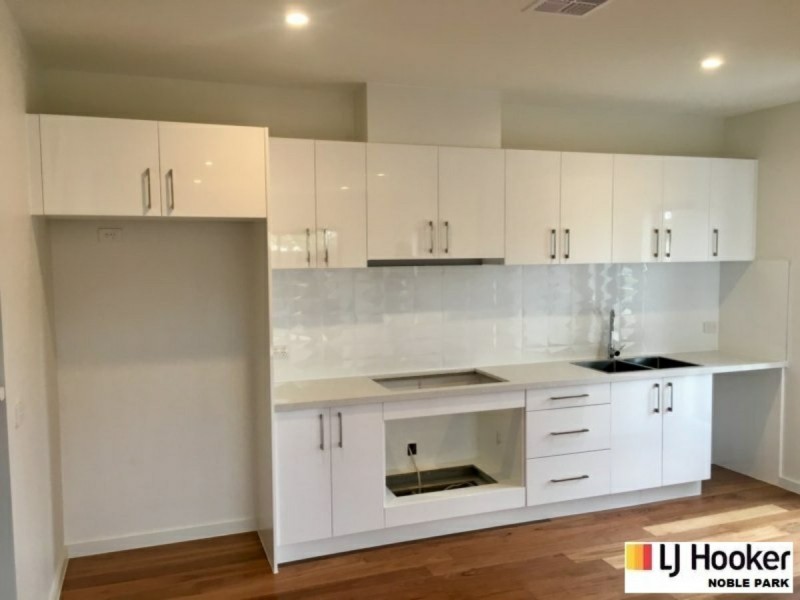 1/32 Union Grove, Springvale VIC 3171