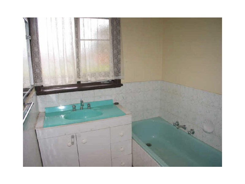 40 Liege Avenue, Noble Park VIC 3174