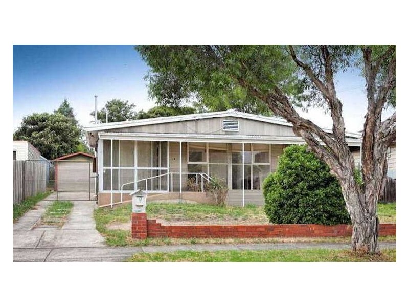 9 Regency Street, Dandenong VIC 3175