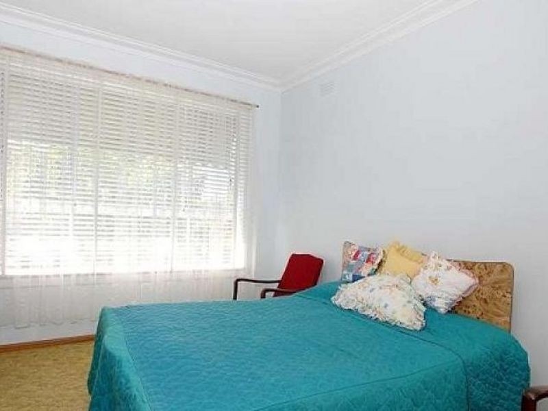 28 Woodward Street, Springvale VIC 3171