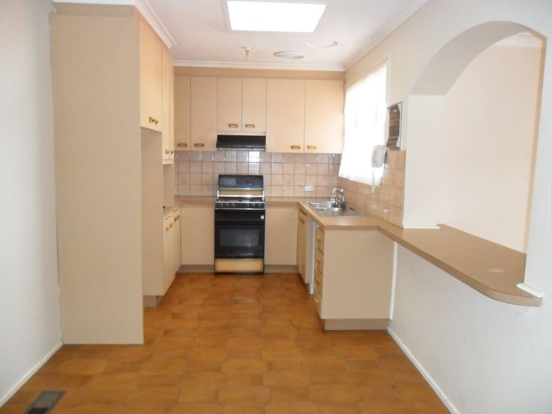 50 Kelvinside Road, Noble Park VIC 3174