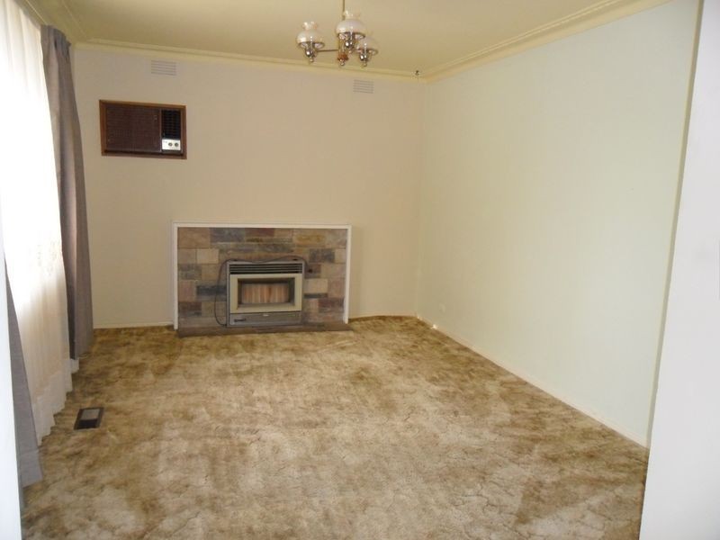 50 Kelvinside Road, Noble Park VIC 3174