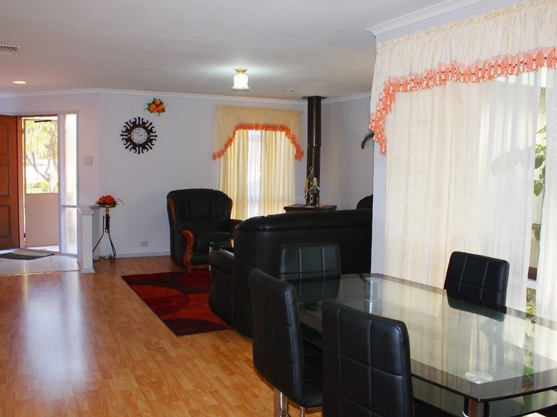 20 Glenburn Drive, Hallam VIC 3803