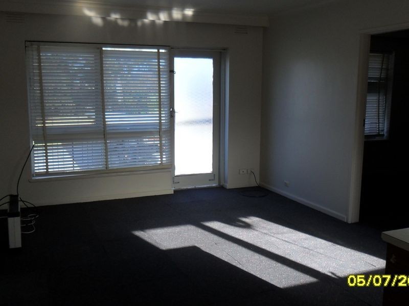 18/32 Kelvinside Road, Noble Park VIC 3174