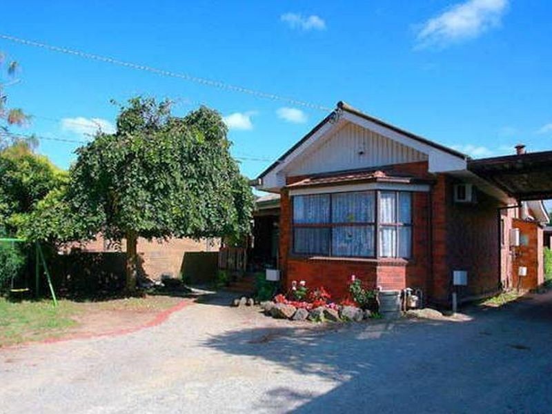8 Carter Street, Noble Park VIC 3174