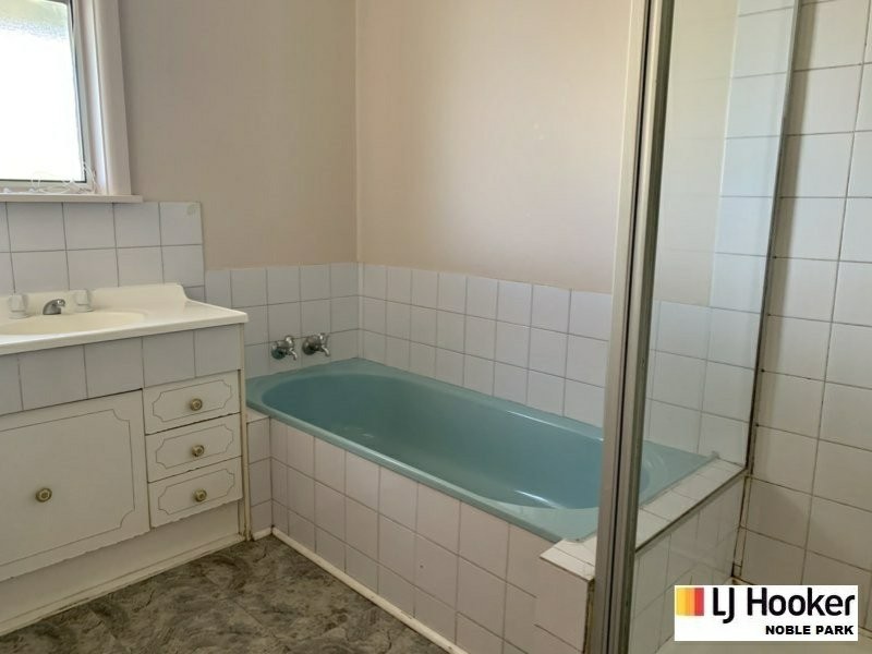 9 Briarfield Road, Noble Park North VIC 3174