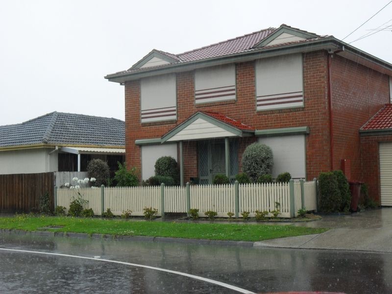 2/23 Rutherglen Street, Noble Park VIC 3174