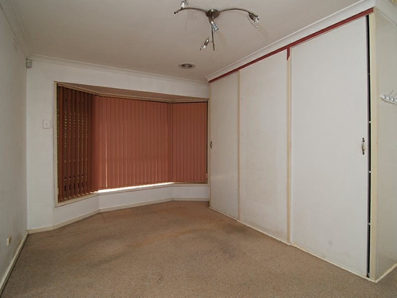 9 Kent Court, Keysborough VIC 3173