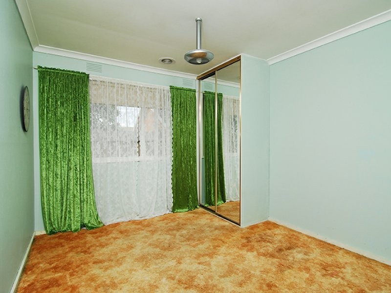 9 Kent Court, Keysborough VIC 3173