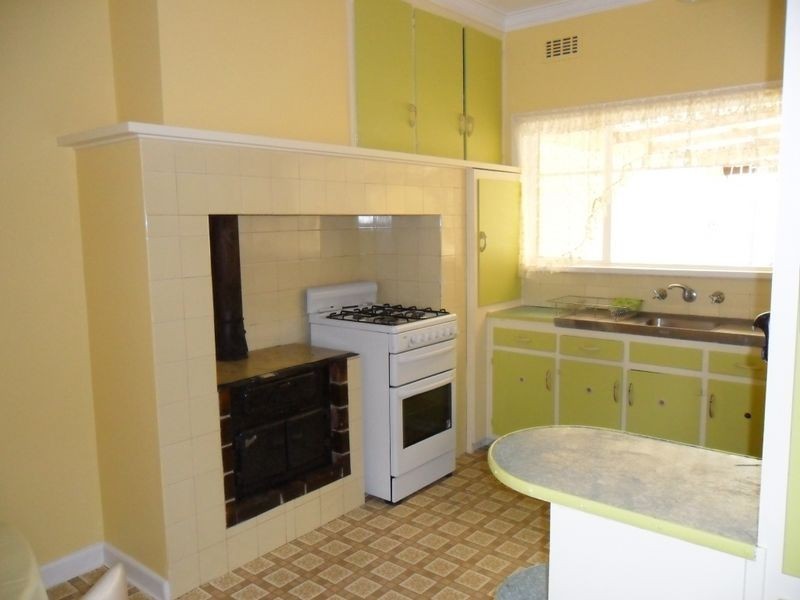 14 Hutton Street, Dandenong VIC 3175