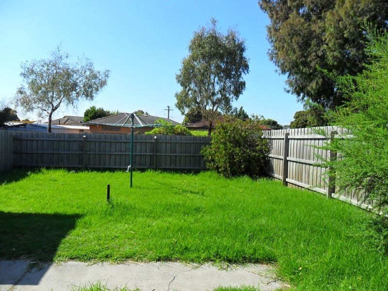 2/15 Arden Drive, Noble Park VIC 3174