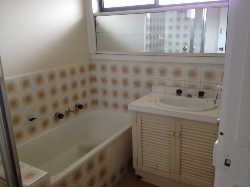 2/296 Corrigan Road, Keysborough VIC 3173
