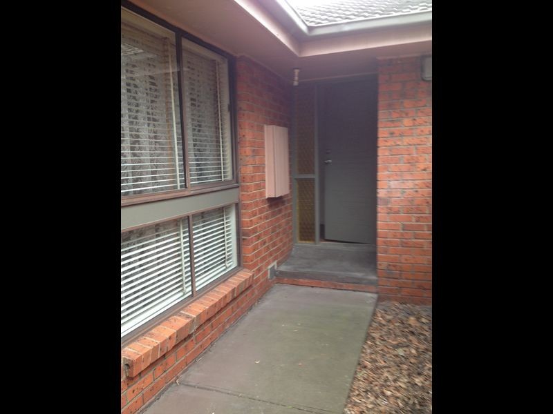 2/296 Corrigan Road, Keysborough VIC 3173