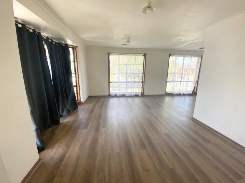 22 Glencairn Avenue, Hallam VIC 3803