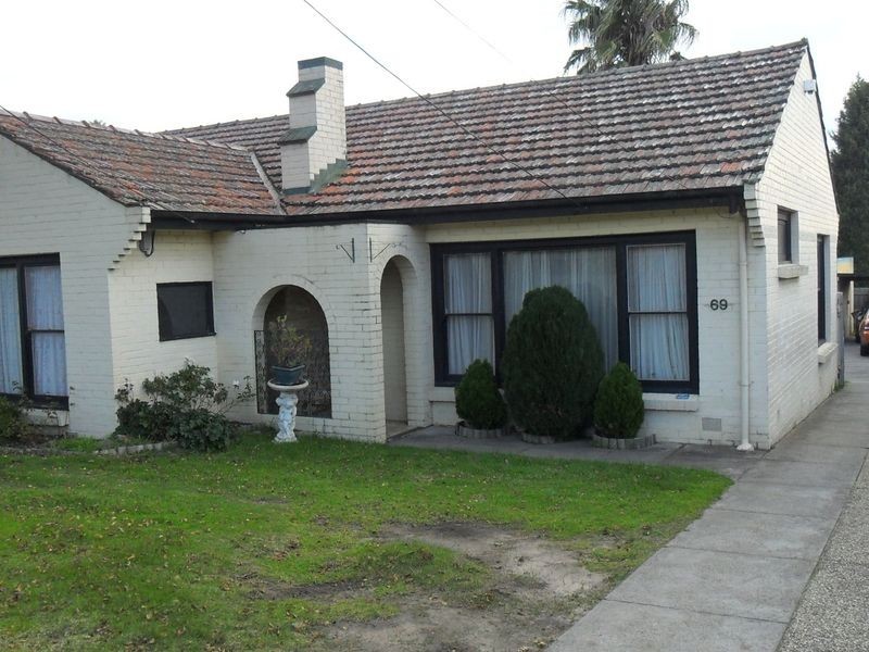 69 Jones Road, Dandenong VIC 3175