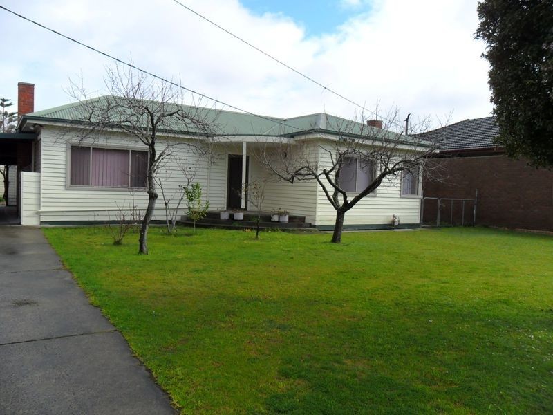 42 Royal Avenue, Springvale VIC 3171