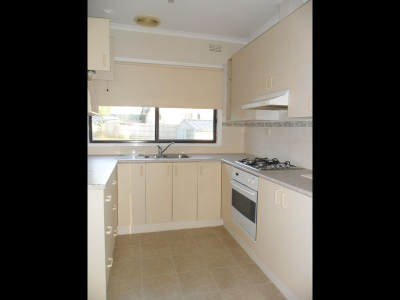 4 Boobyalla Street, Doveton VIC 3177