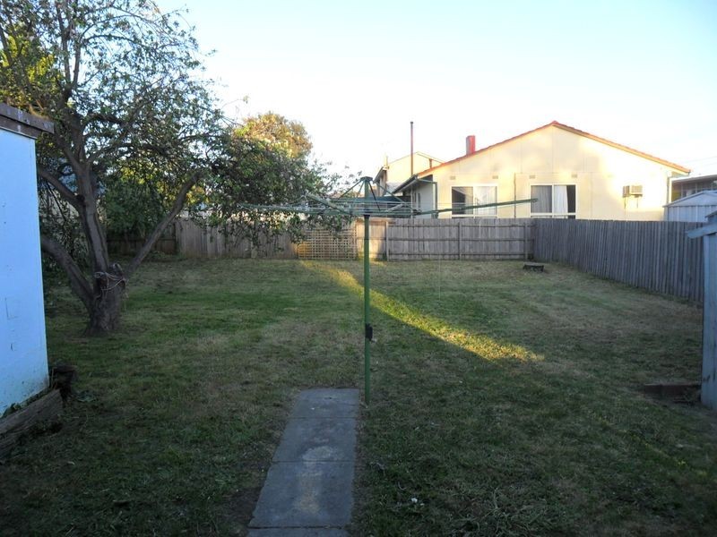 4 Boobyalla Street, Doveton VIC 3177