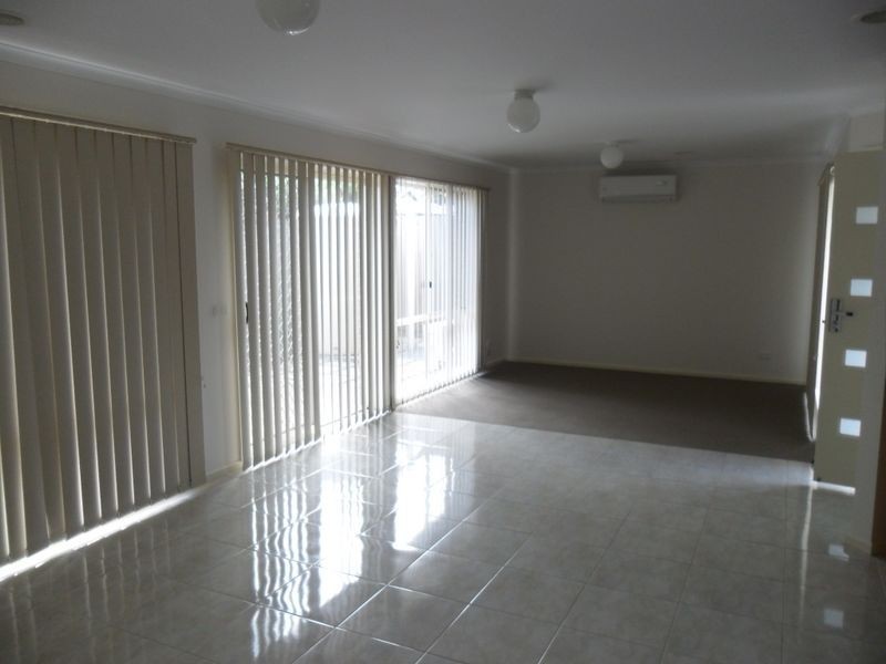 2/15 Carpenter Street, Noble Park VIC 3174