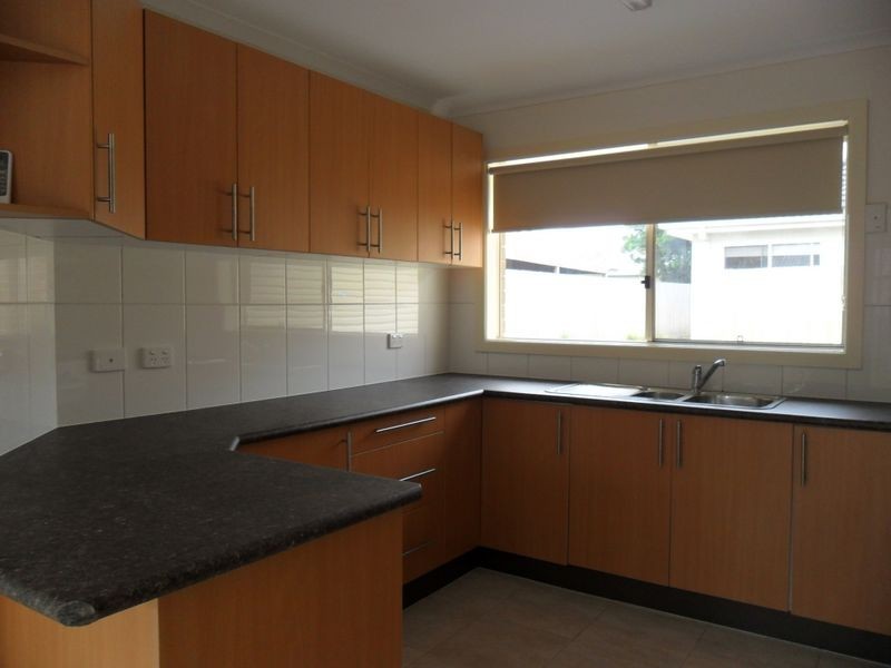 2/15 Carpenter Street, Noble Park VIC 3174