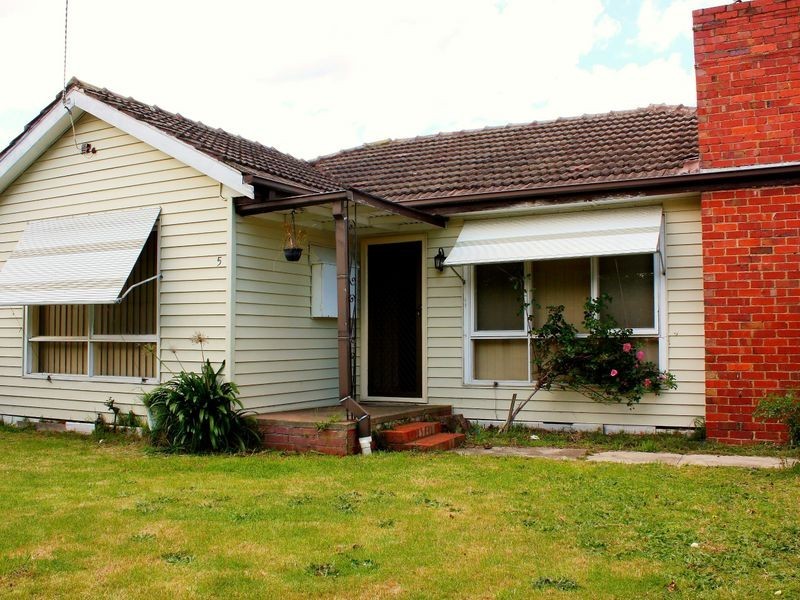 1/5 Simpson Street, Noble Park VIC 3174