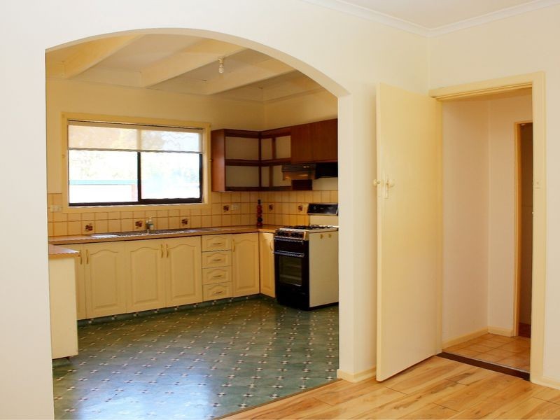 1/5 Simpson Street, Noble Park VIC 3174