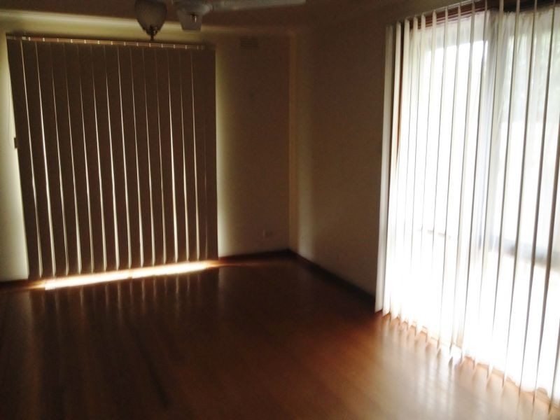 16 Lancaster Avenue, Narre Warren VIC 3805