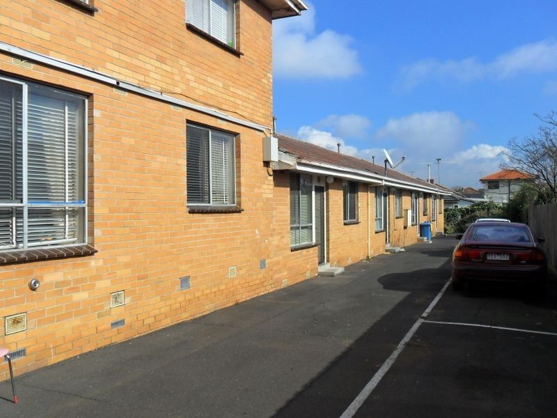 10/21 Potter Street, Dandenong VIC 3175