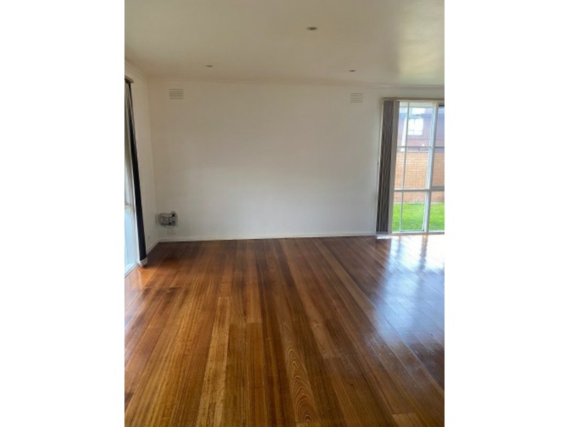 1 Walnut Crescent, Noble Park VIC 3174