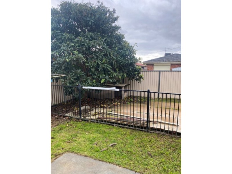 1 Walnut Crescent, Noble Park VIC 3174