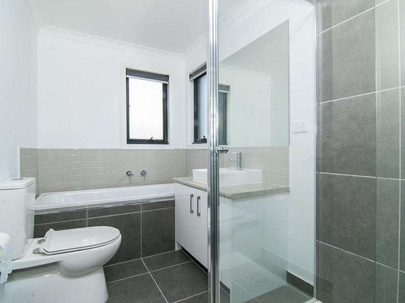 9 Sheba Court, Hallam VIC 3803