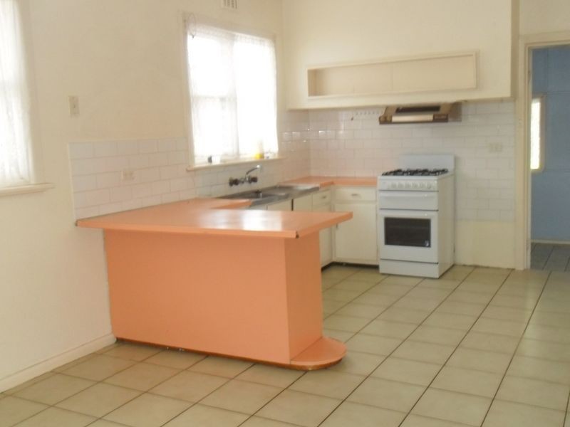 13 Janice Grove, Dandenong VIC 3175