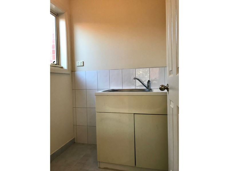 4/1 Briggs Cresent, Noble Park VIC 3174